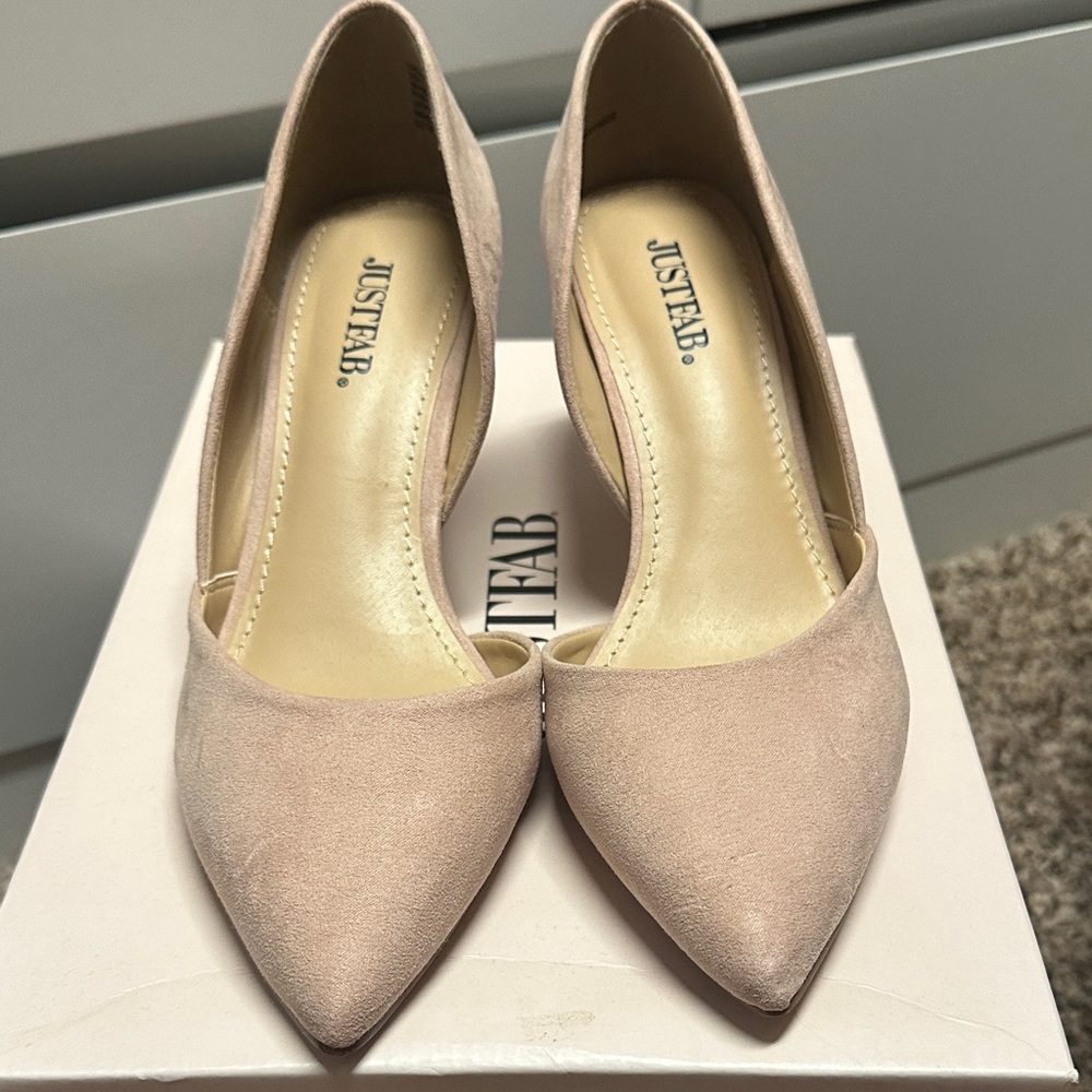 JustFab Women's Blush Pointed Heels